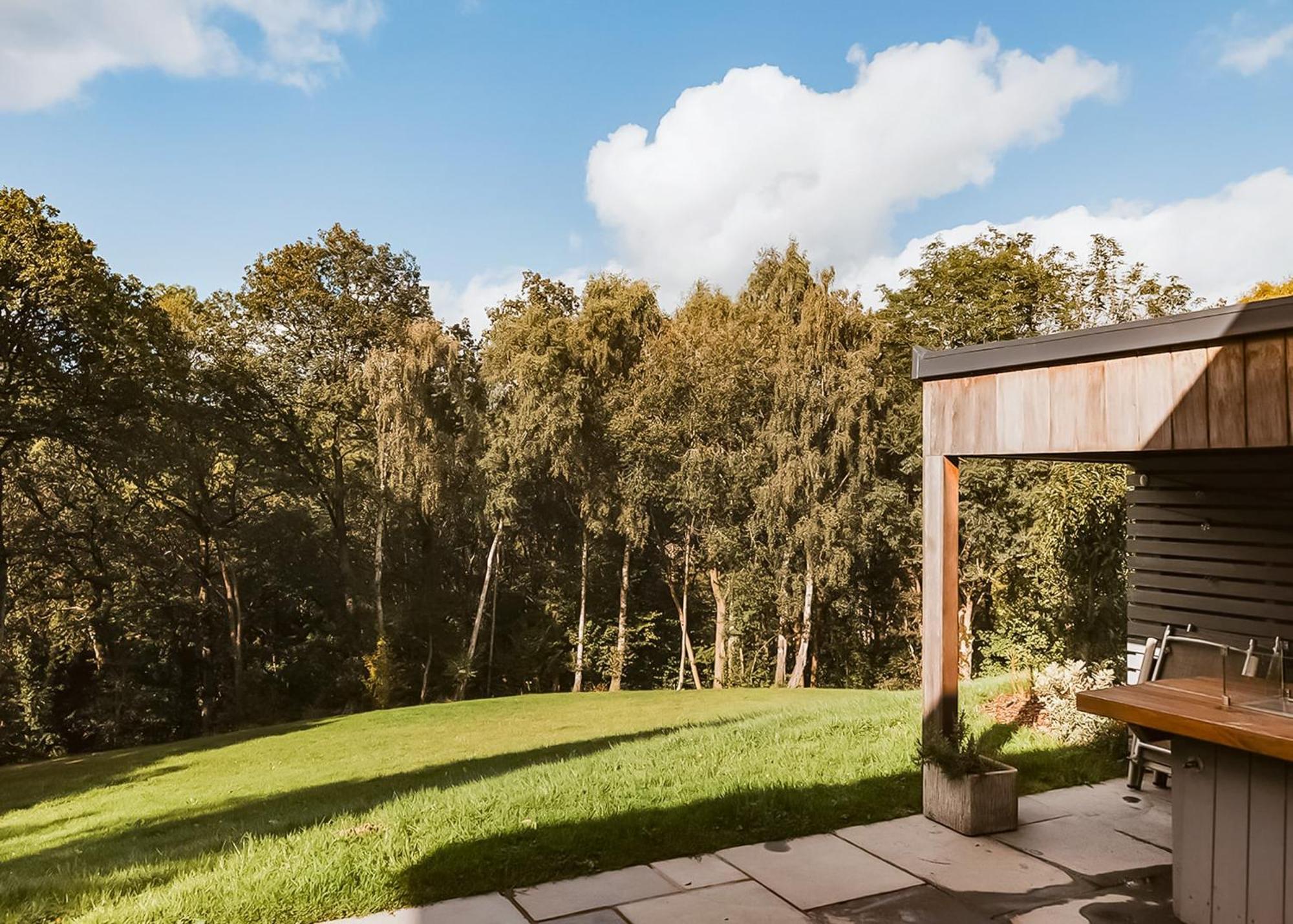 Nant-Y-Coed Lodges Mochdre  Exterior photo